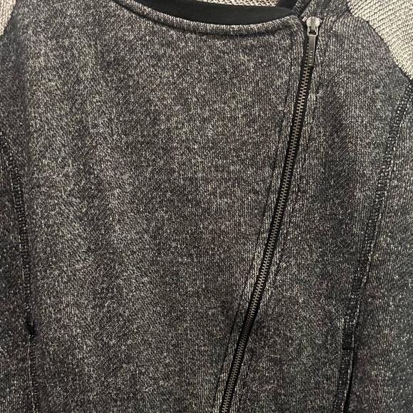 DKNY jacket - Picture 6 of 7